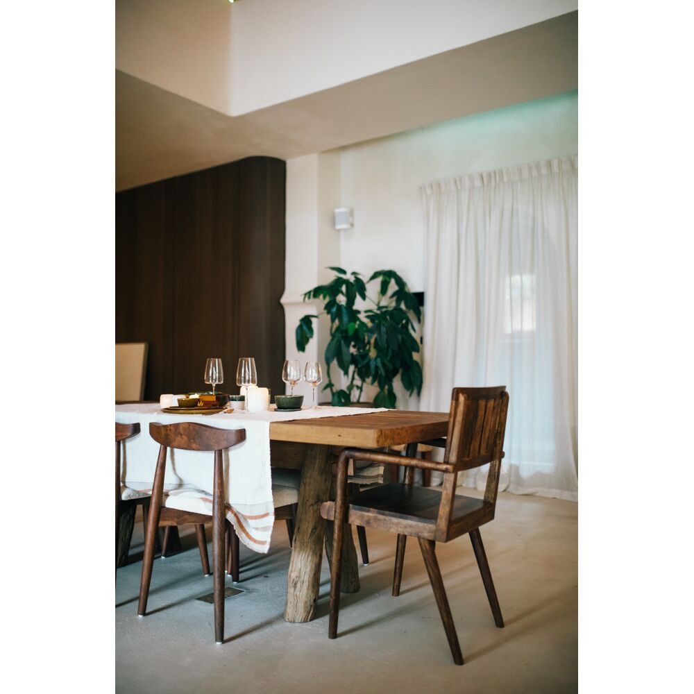 Dining Table Oviston