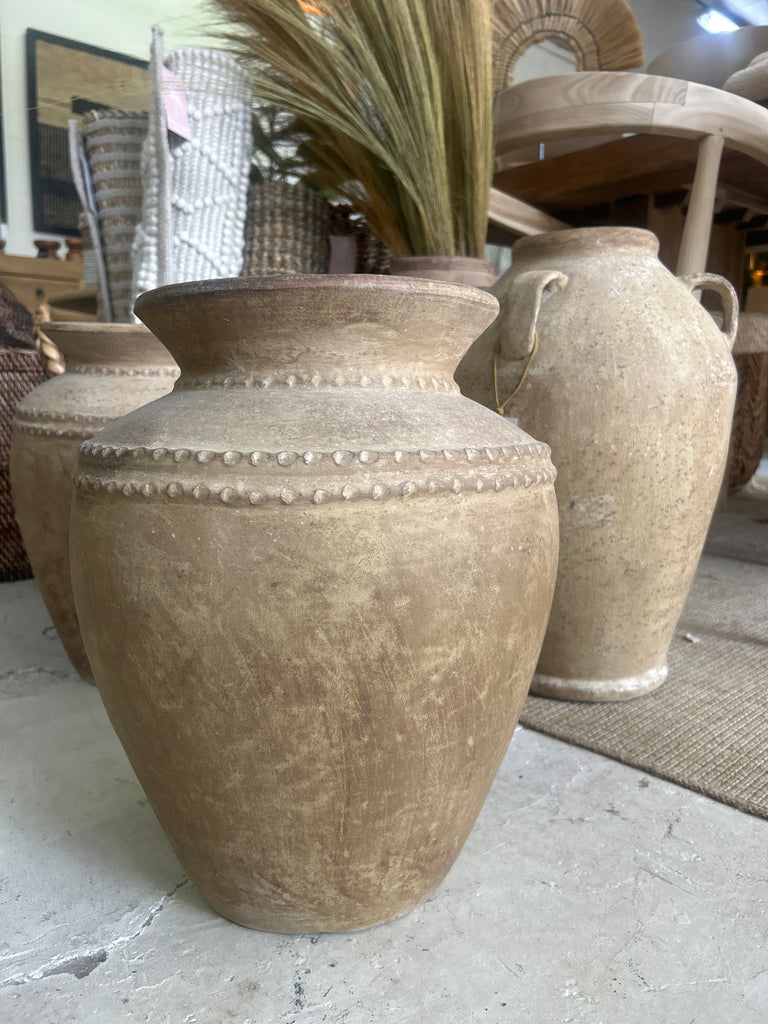 Rustic Jar Luma